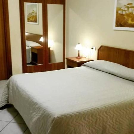 Guesthouse Il Ciliegio Sorbo Serpico Exteriör bild