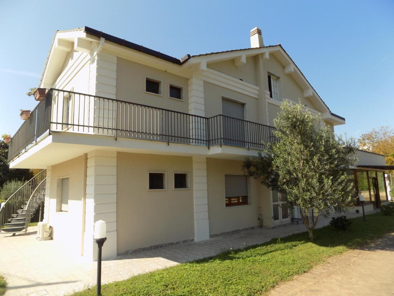 Guesthouse Il Ciliegio Sorbo Serpico Exteriör bild